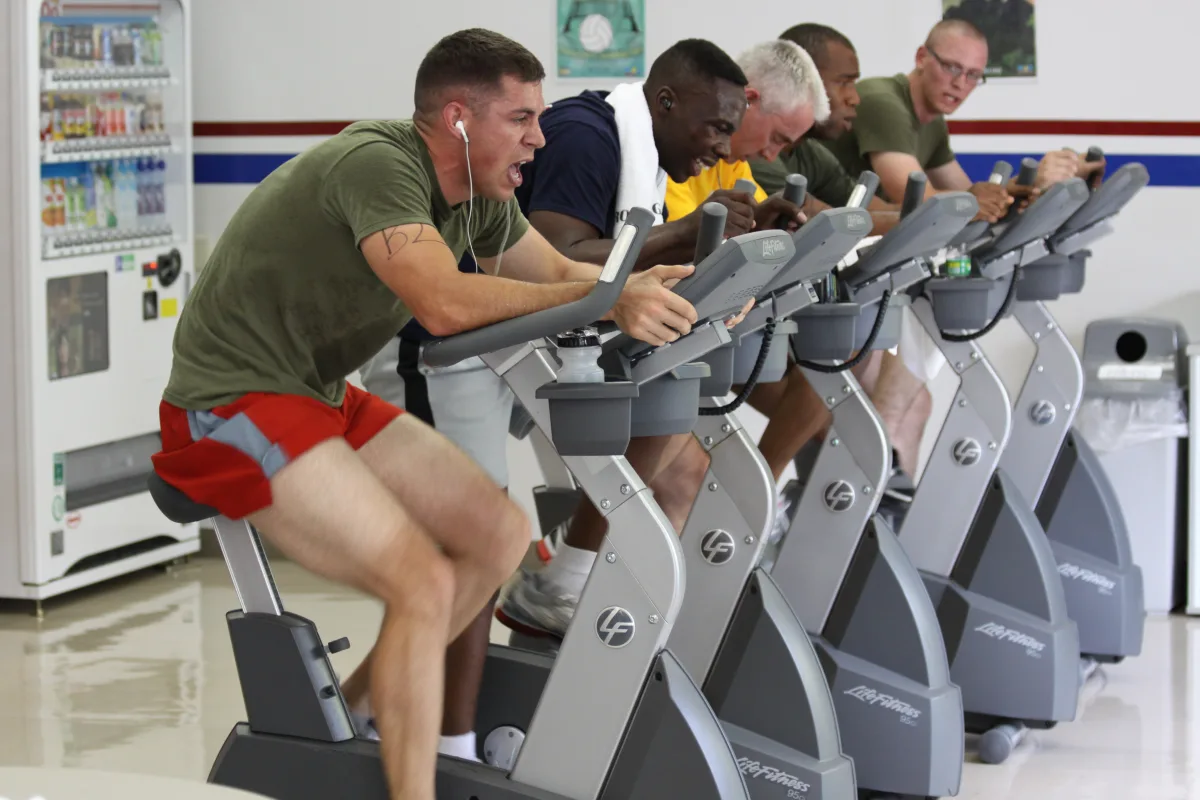 Indoor bike of spinningbike: wat is het verschil in houding en intensiteit?